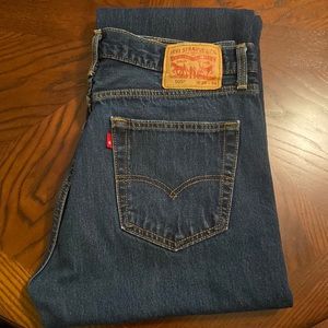 Men’s Levi 505 Jeans NWOT Sz 34